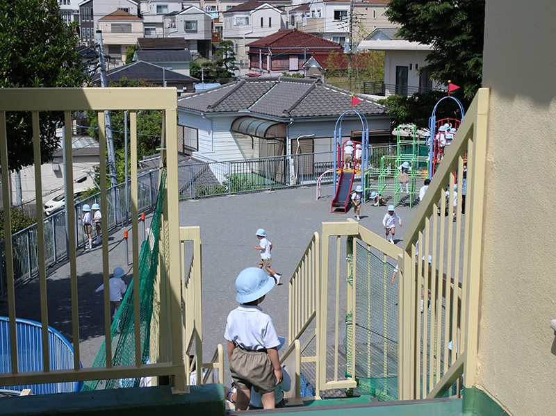 子ども達の元気な声が響いています。