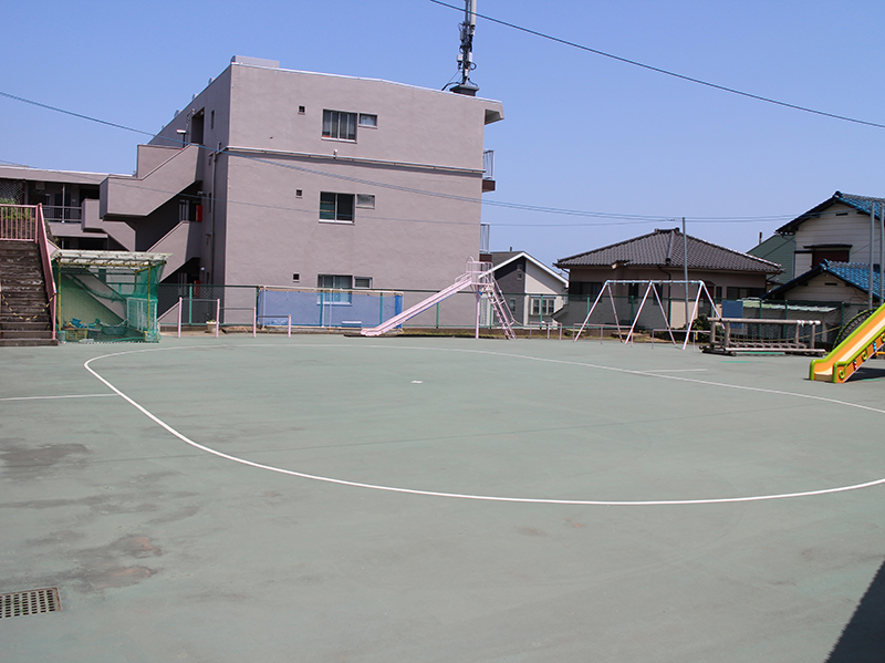 広い園庭。